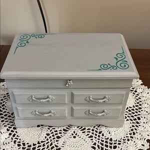 Gray Jewelry Box with Teal Accents- musical
